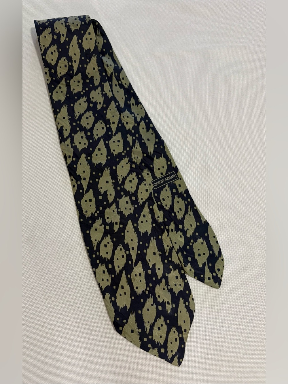 Giorgio Armani Silk Patterned Olive and Black Men's Tie